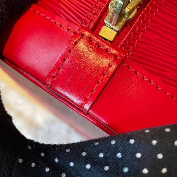 Authentic Alma Epi Red PM size pristine condition - Picture 7 of 16